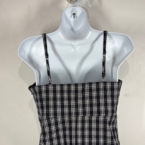 Hollister Black and White Plaid Dress size medium - Picture 7 of 10